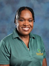 Shanee McElveen, Admissions, Student Services
